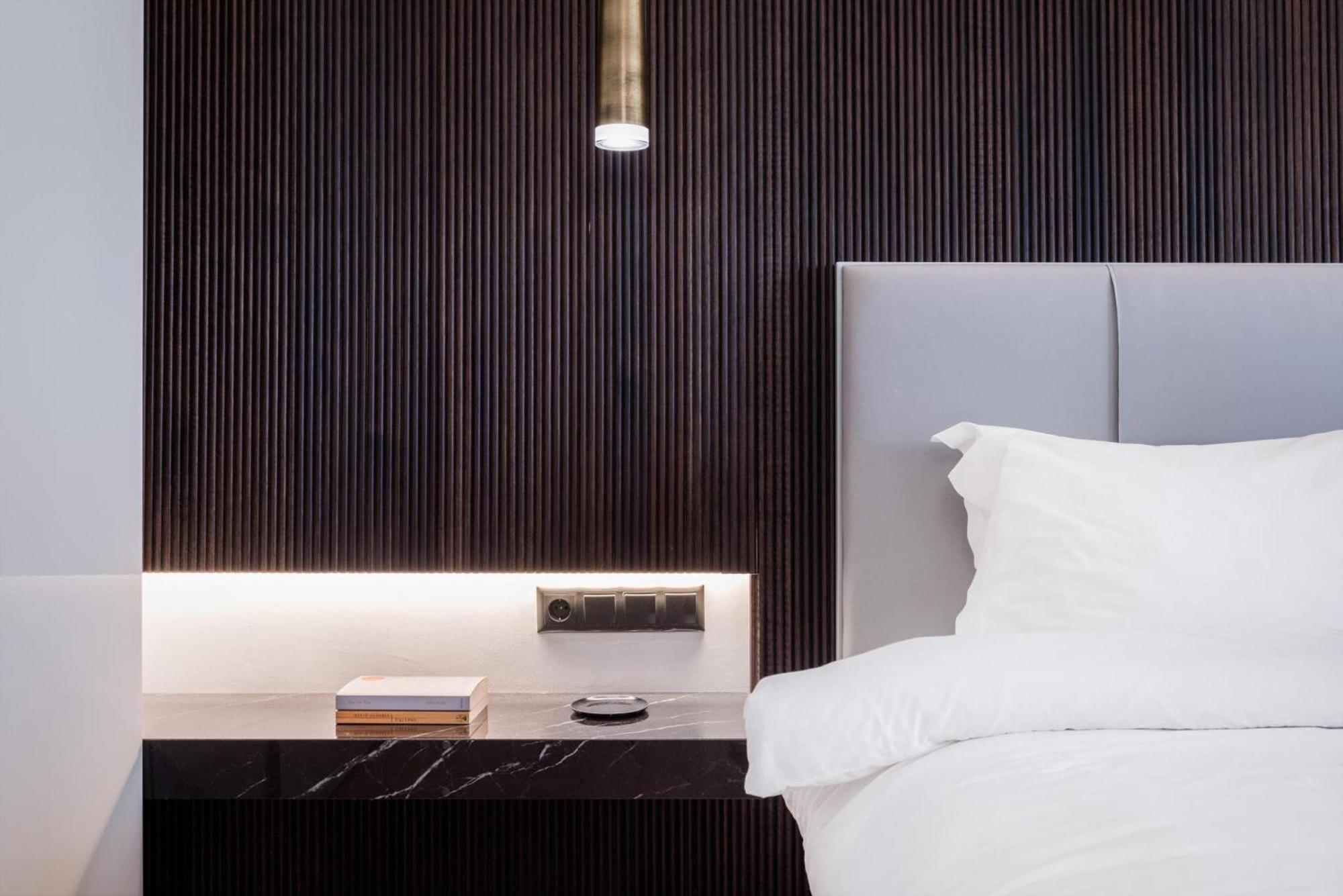Brand New Executive Apartment In Kolonaki Square アテネ エクステリア 写真